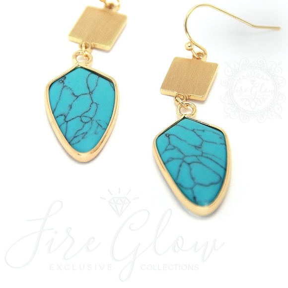 Turquoise Arrowhead Drop Earrings Brushed Square - Picture 6 of 11